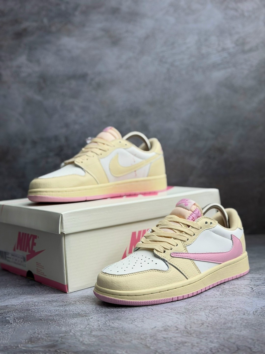 travis scott x air jordan 1 low sail/shy pink,кроссовки nike air jordan 1 travis scott,travis scott x air jordan 1 low og sail/shy pink,nike air jordan 1 low x travis scott,nike air jordan 1 low x tra