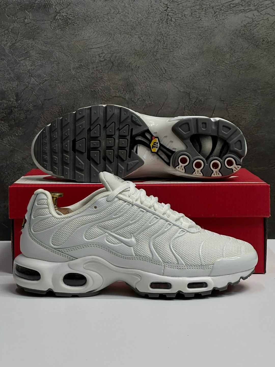 кроссовки nike air max tn plus,nike air max plus tn,кроссовки,nike air max plus,кроссовки nike air max plus