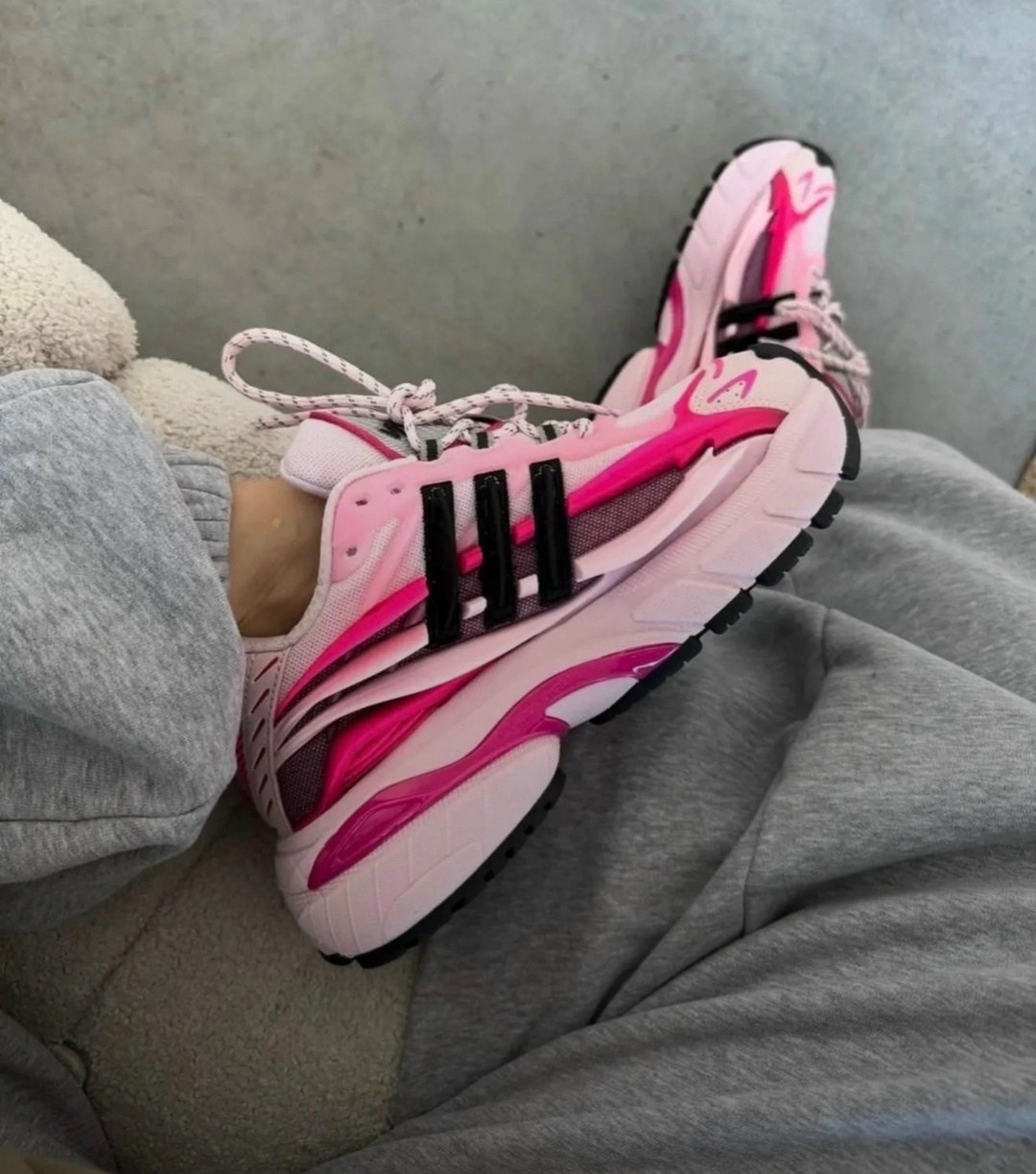 кроссовки balenciaga женские,кроссовки женскиe,кроссовки,balenciaga кроссовки,кроссовки женские весенние