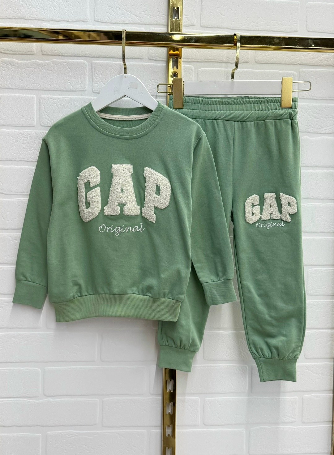 костюм спортивный gap,комплект одежды gap,детский спортивный костюм gap,костюм детский,спортивные костюмы для девочек
