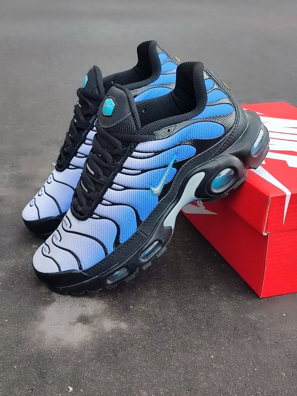 кроссовки nike air max plus tn,nike air max tn plus,мужские кроссовки nike air max tn plus,nike air max plus,кроссовки nike air max plus