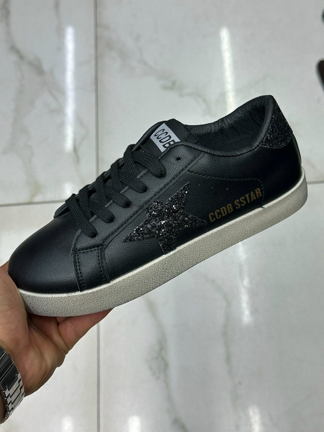 ,golden goose кеды super-star с блестками серебристый,кеды golden goose,кеды женски,женская