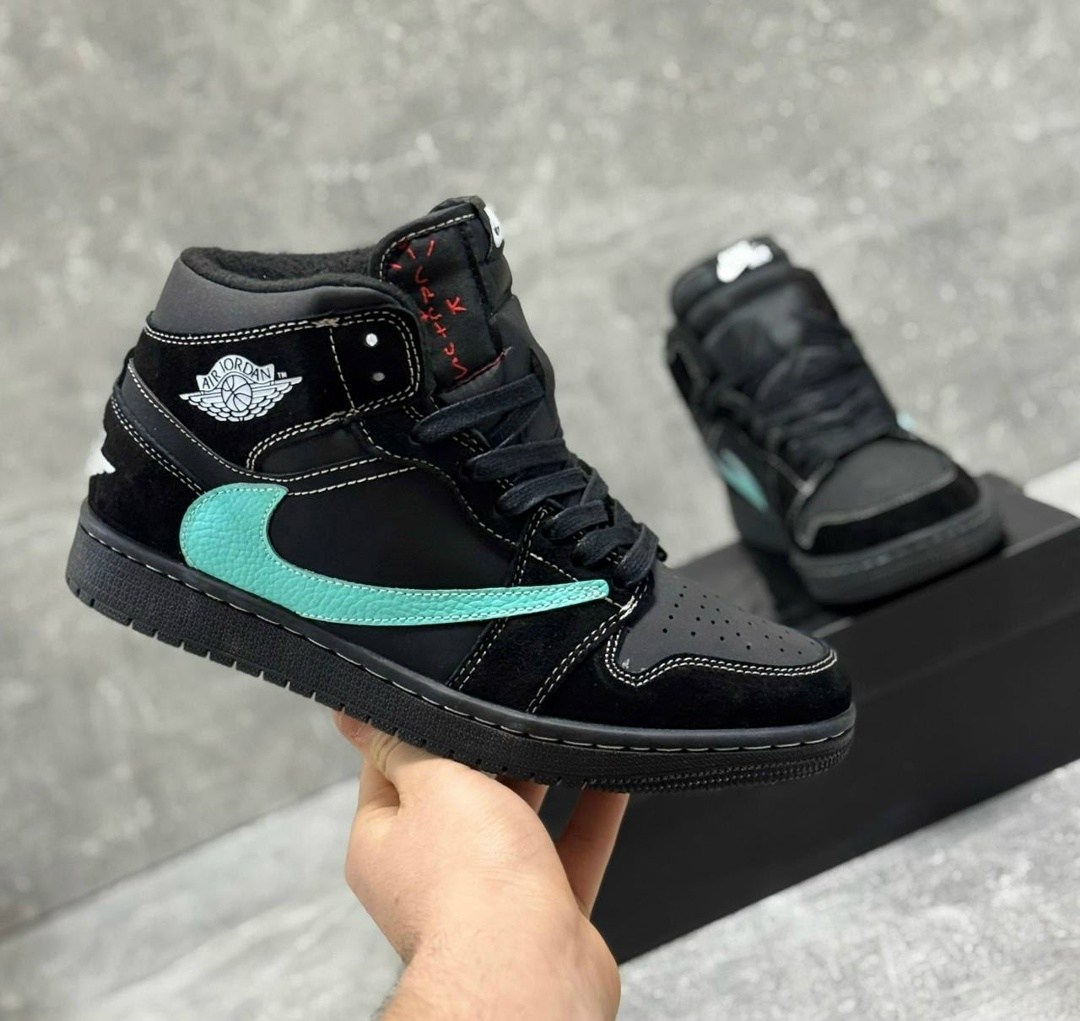кроссовки nike air jordan 1 retro high og зимние,кроссовки nike air jordan 1 high travis scott,кроссовки nike travis scott x air jordan 1 high black phantom,кроссовки nike travis scott x air jordan 1,