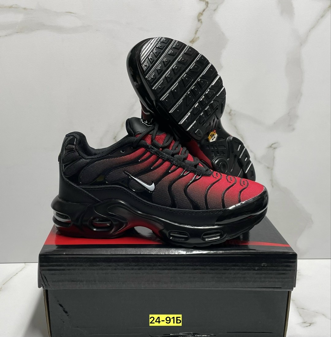 кроссовки кожа, женская,кроссовки nike air max plus,кроссовки,кроссовки nike air max plus tn