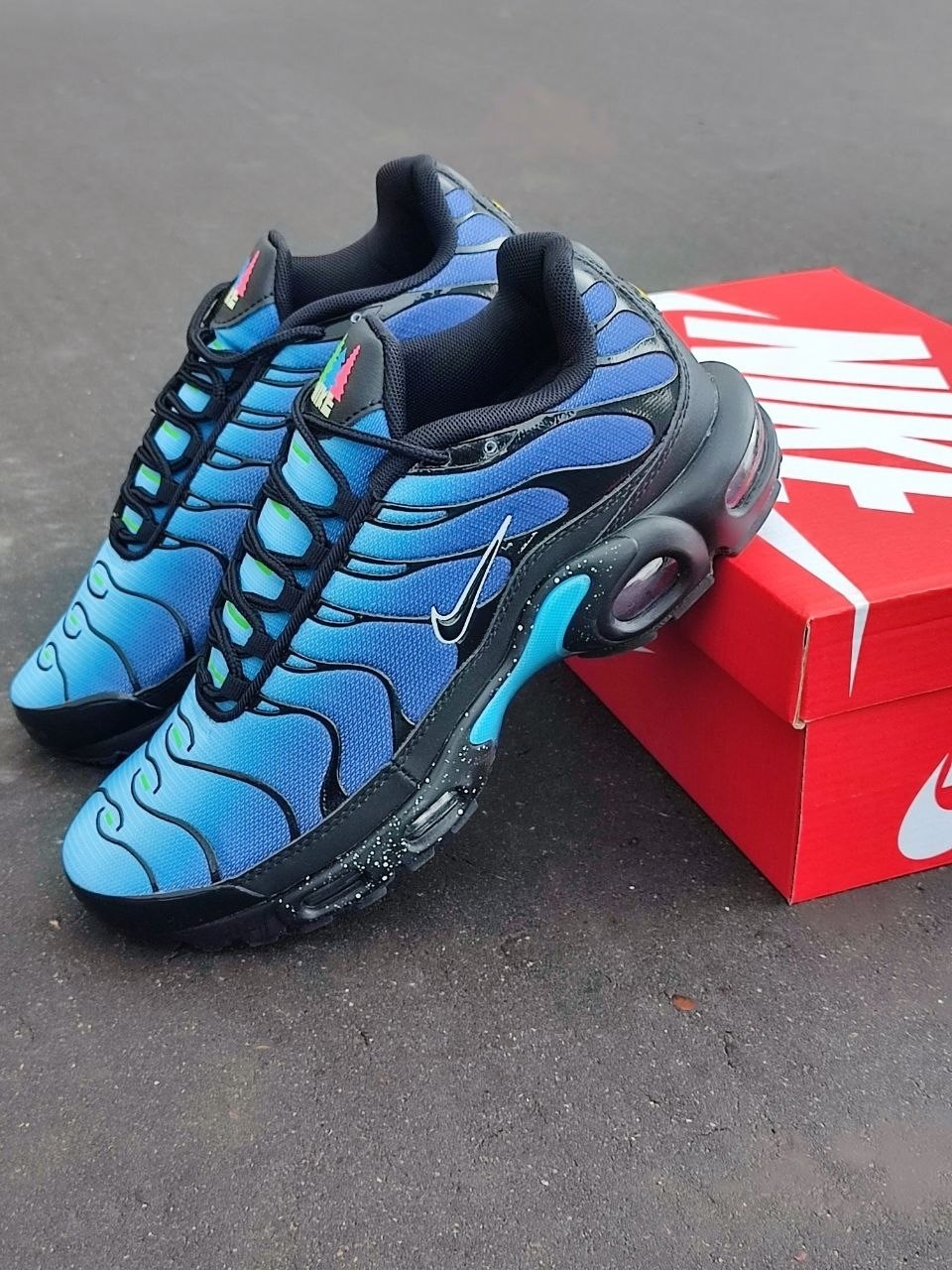 nike air max tn plus,кроссовки nike air max plus tn,кроссовки,кроссовки nike air max plus tn арт. 37364,кроссовки nike air max plus tn синий