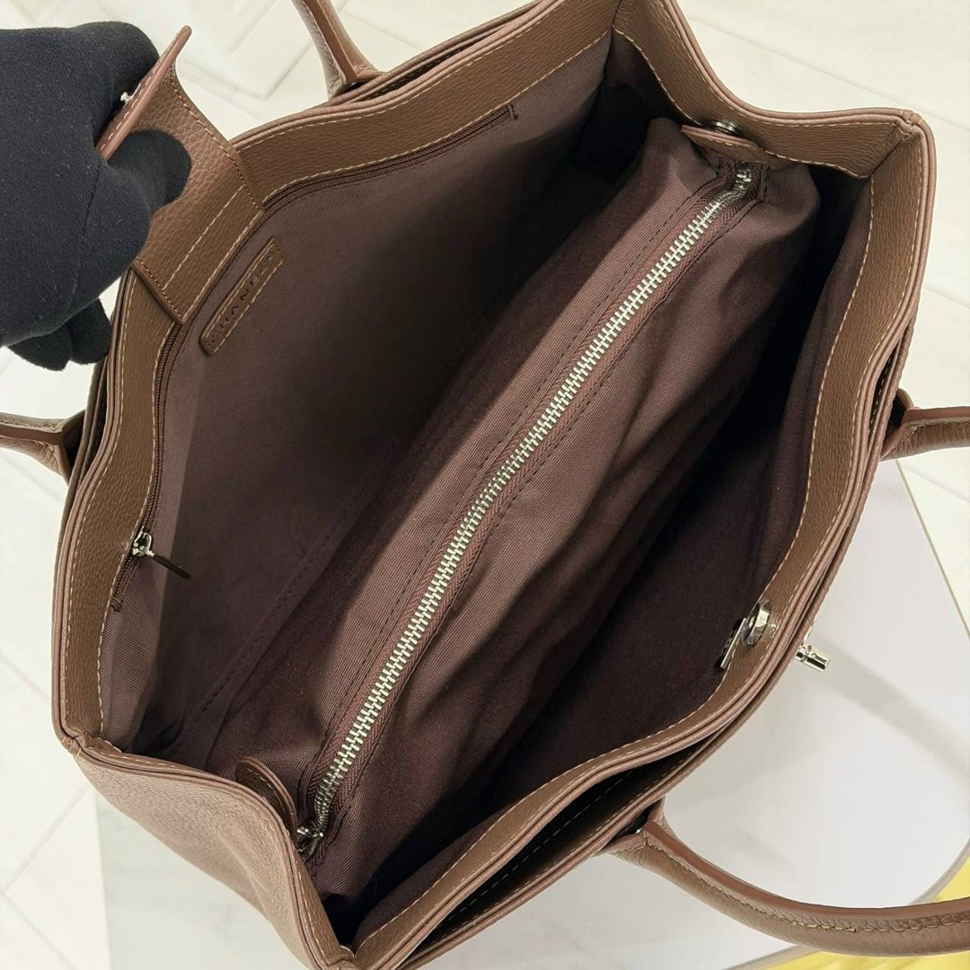 chanel tote,сумки модные,сумки шанель,женская сумка,chanel bag