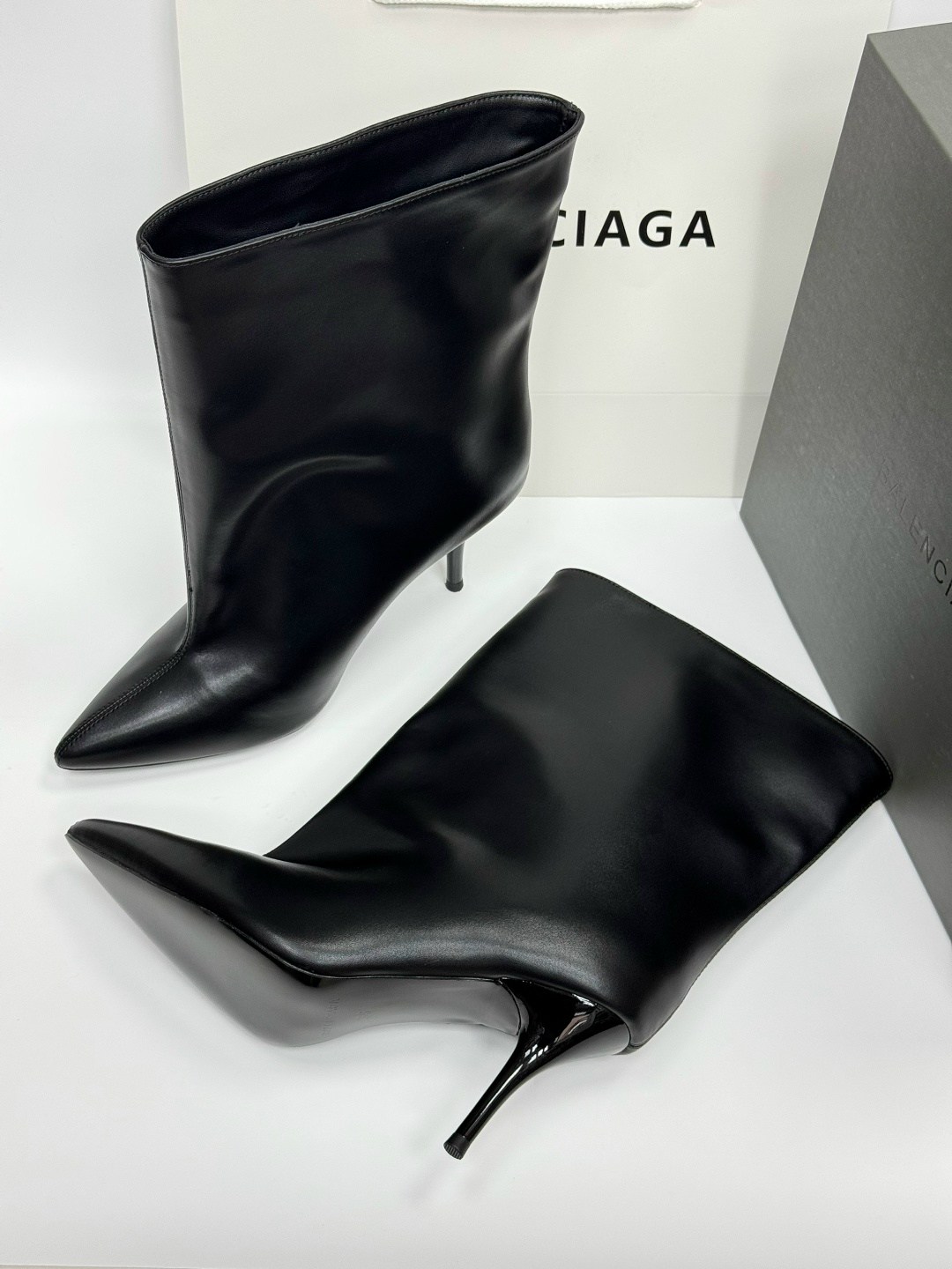 сапоги balenciaga,ботильоны balenciaga, баленсиага,женские ботильоны,кожаные ботильоны
