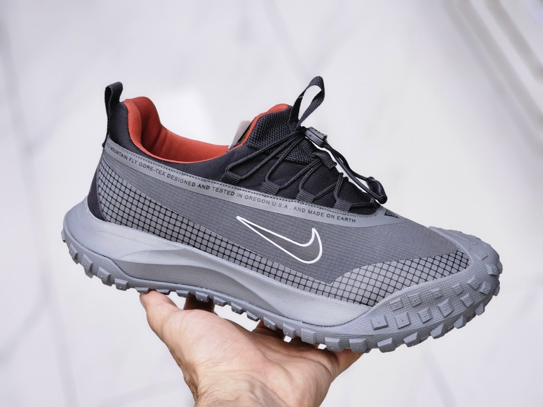 мужские кроссовки nike acg mountain fly low,кроссовки nike acg mountain fly low,кроссовки nike acg,кроссовки,кроссовки nike acg mountain fly low gore tex