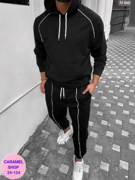 Костюм