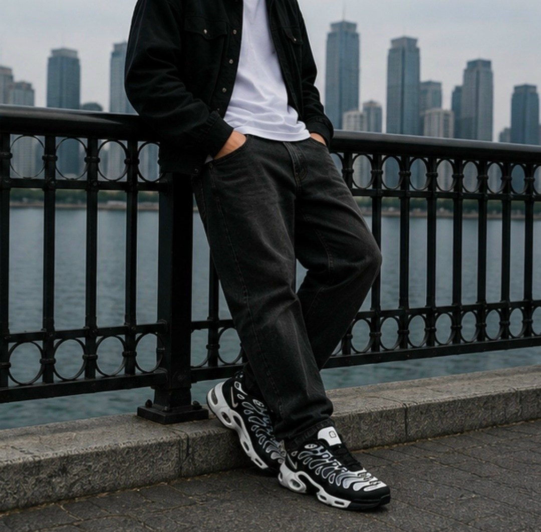 nike air max plus tn,nike air zoom spiridon cage 2 stussy,nike air max plus,oversized hoodie,кроссовки nike air max plus tn