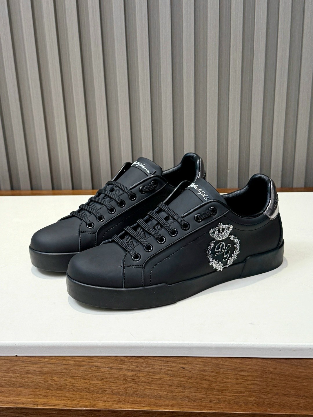 мужские кроссовки dolce & gabbana,кеды мужские dolce & gabbana,мужские брендовые кроссовки дольче габбана,dolce & gabbana кожаные кроссовки чёрного цвета portofino,кеды dolce&gabbana