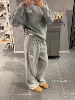 Костюм