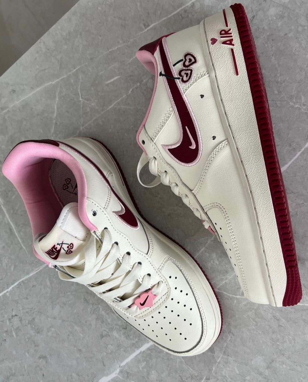 кросcовки nike air force 1,женские кроссовки nike air force 1 low valentine,кроссовки nike air force 1 low valentine day,кроссовки женские nike air force 1,кроссовки nike air force cherry