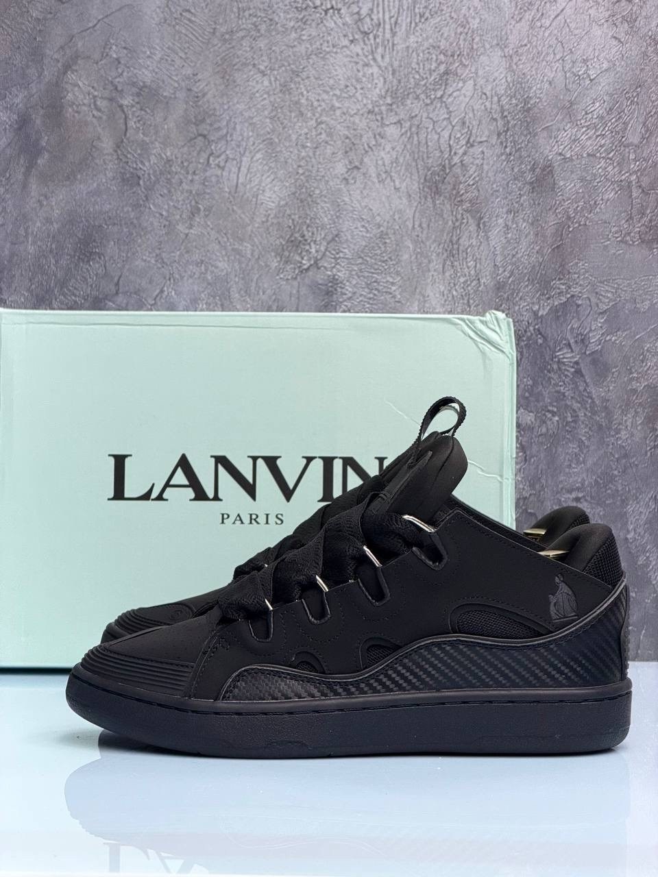 lanvin кроссовки curb,кроссовки lanvin,кроссовки curb lanvin черный,,lanvin выпустил полностью черные кроссовки curb lifestyle