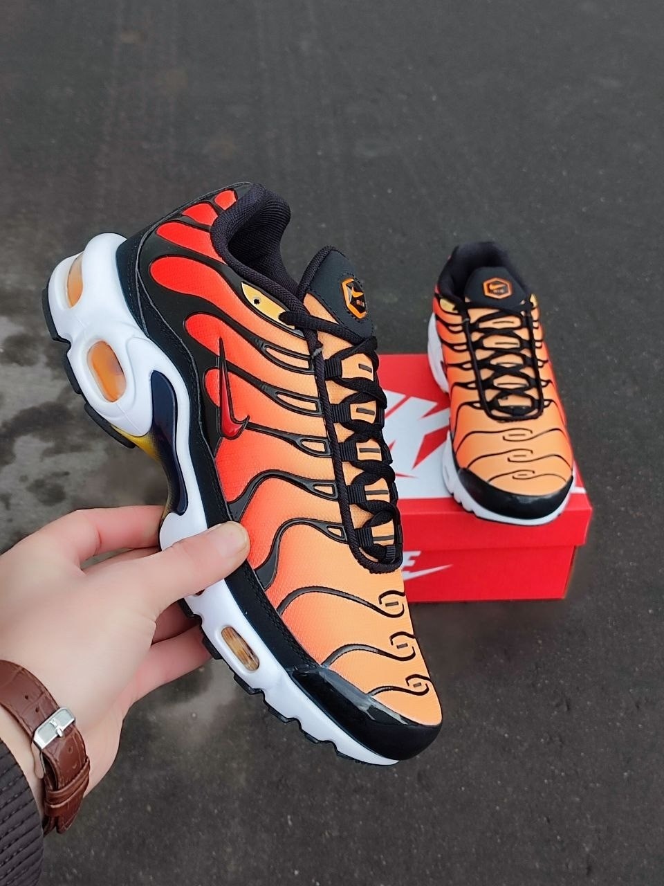 кроссовки nike air max plus tn,nike air max tn plus,мужские кроссовки nike air max tn plus,nike air max plus,кроссовки nike air max plus