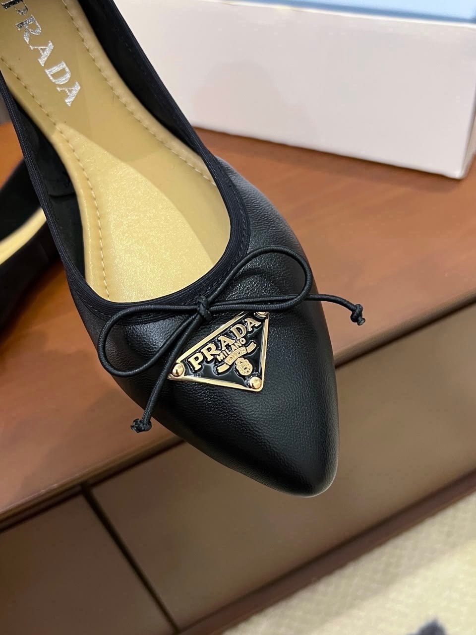 ,туфли prada,маноло бланик туфли,туфли женские,женская