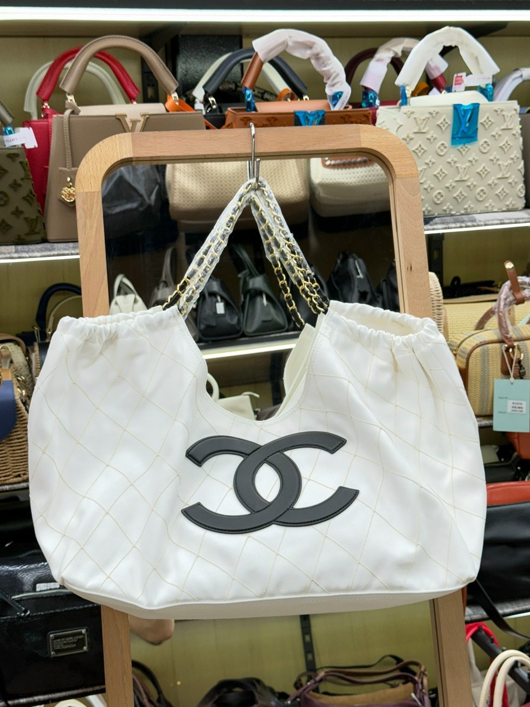 сумка женская chanel,сумка chanel,сумка шанель белая,модная сумка,сумки женская