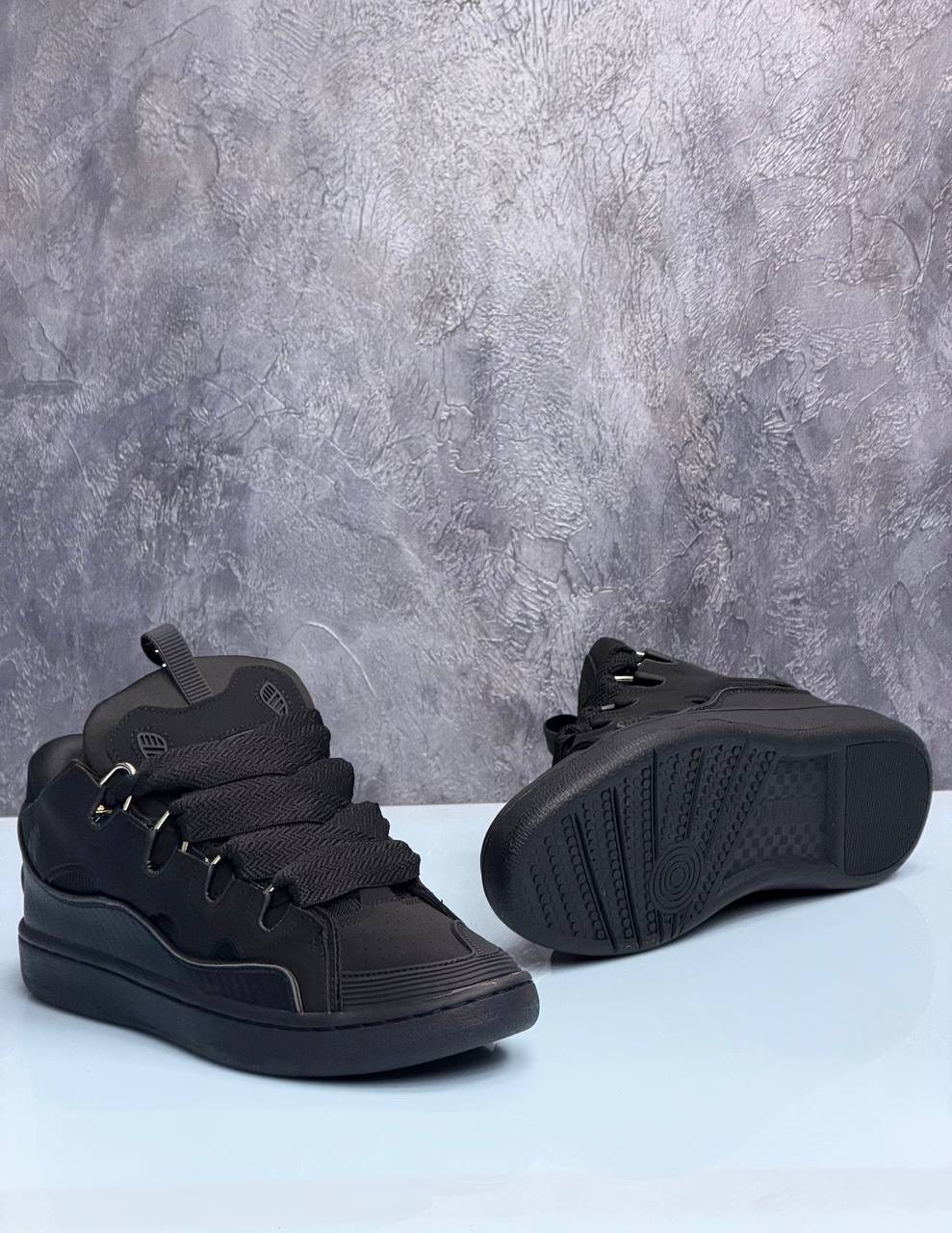 lanvin кроссовки curb,кроссовки lanvin,кроссовки curb lanvin черный,,lanvin выпустил полностью черные кроссовки curb lifestyle