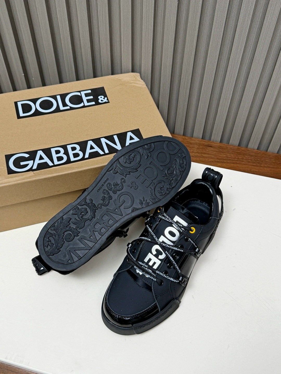 кроссовки дольче габбана,кроссовки dolce gabbana,dolce gabbana кроссовки мужские,зимние мужские кроссовки dolce gabbana,кроссовки дольче габбана мужские 2026