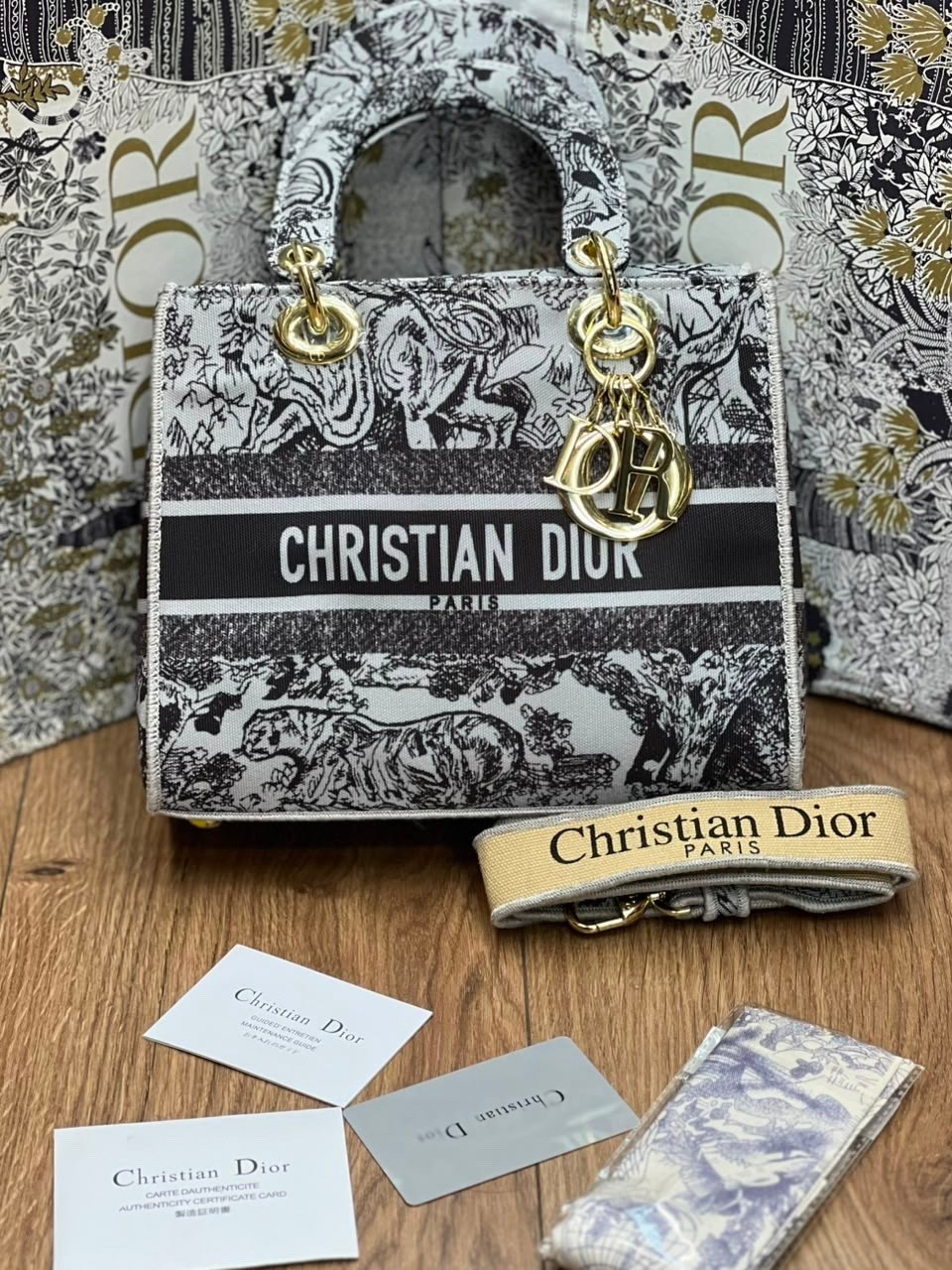 тканевая сумка christian dior,сумка диор,сумка dior,сумка,сумка dior женская