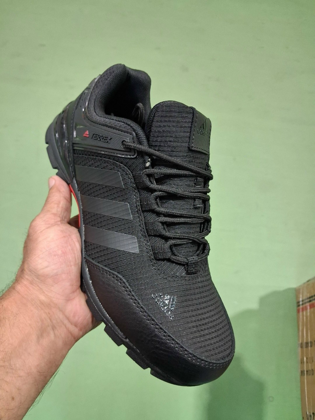 кроссовки адидас терекс мужские,кроссовки adidas мужские,кроссовки adidas,кроссовки мужские adidas terrex,зимние кроссовки adidas terrex
