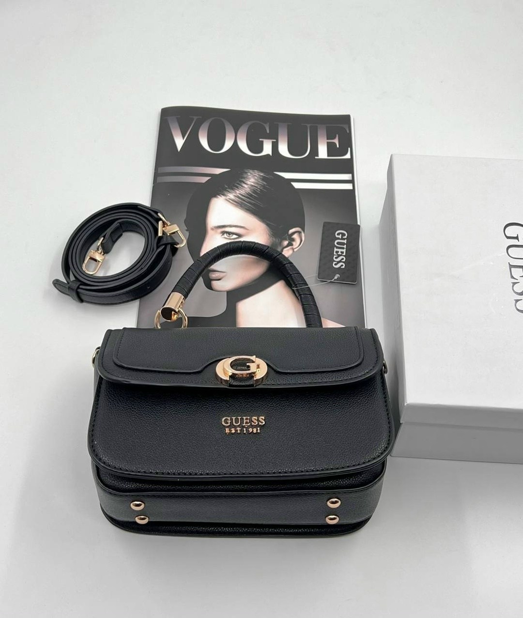 guess сумка,женская сумка guess,guess сумка на плечо,сумочка женская маленькая,сумки женские маленькие
