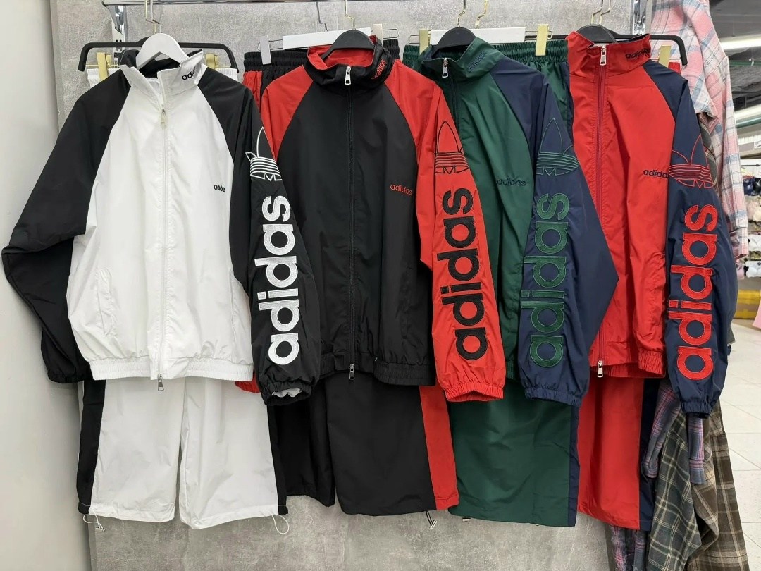 adidas originals,adidas originals adidas,костюм спортивный женский,adidas tracksuit