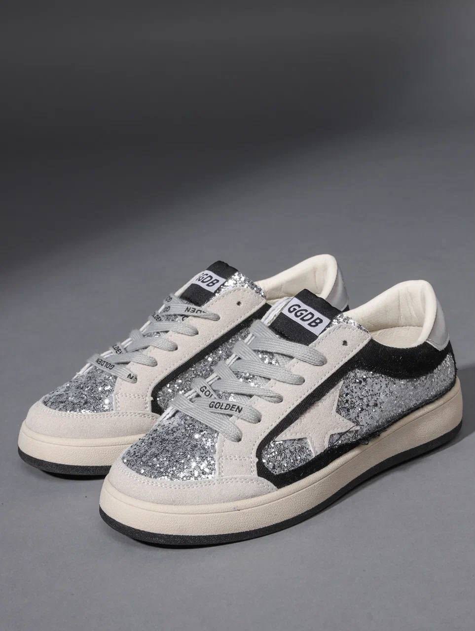 golden goose кроссовки с пайетками на платформе,голден гус кеды черные,,кеды golden goose,кроссовки golden goose