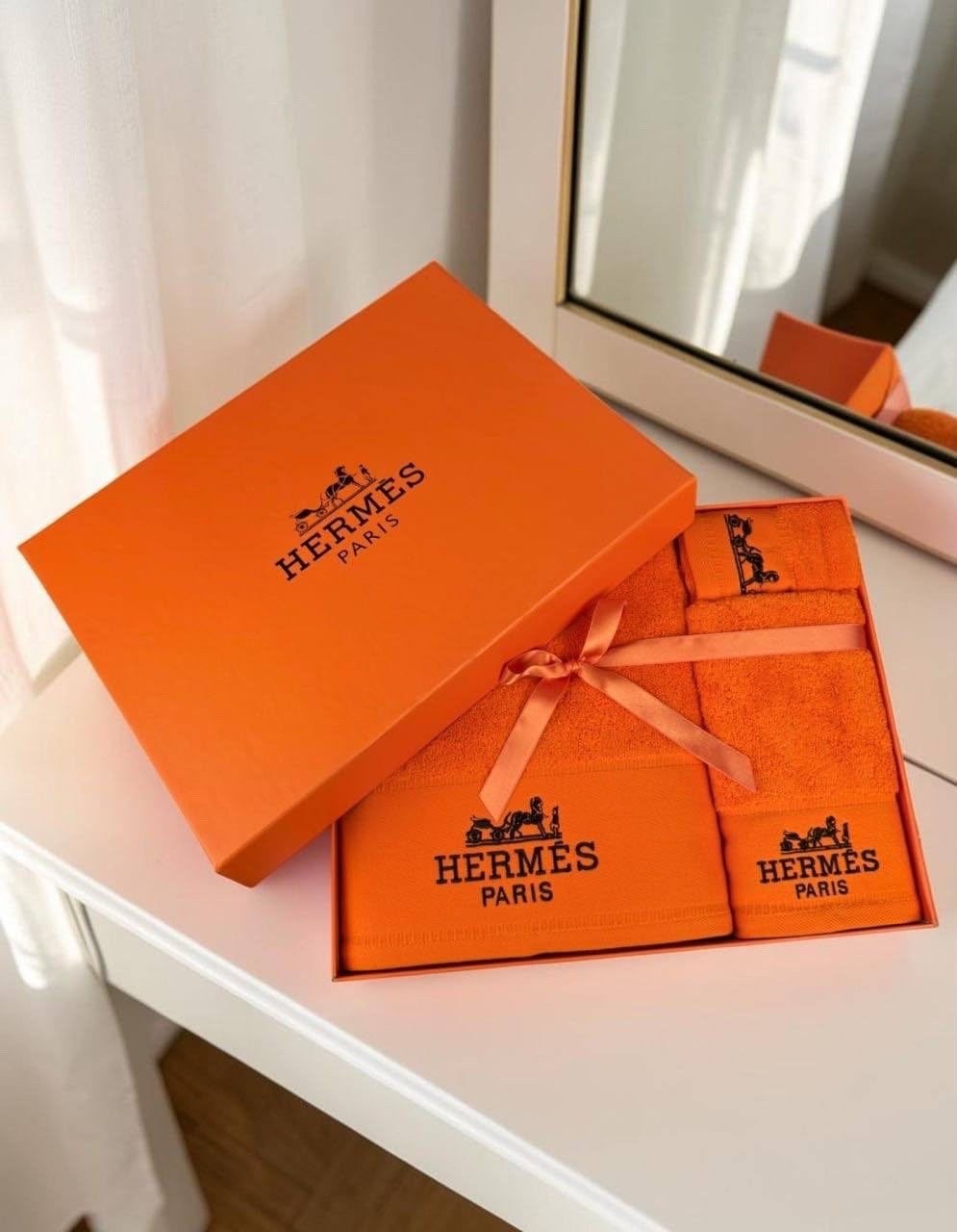 полотенца hermes,подарочный набор полотенец hermes из 3 штук,полотенца hermes оранжевые,набор полотенец hermes в коробке,подарочный комплект полотенец hermes