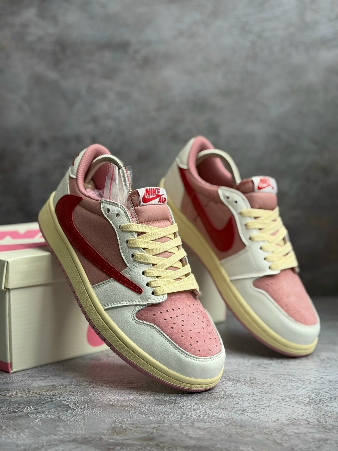 travis scott x air jordan 1 low sail shy pink,nike air jordan 1 low x travis scott,кроссовки nike air jordan x travis scott,travis scott x air jordan 1 low og sail/shy pink,nike air jordan 1 low x tra