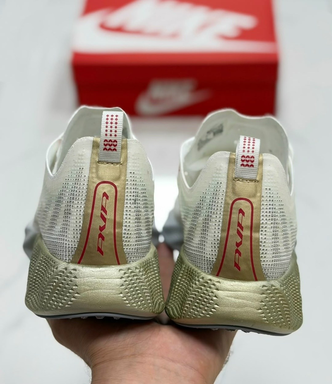 кроссовки,спортивная ,беговые кроссовки,nike кроссовки для бега,кроссовок nike