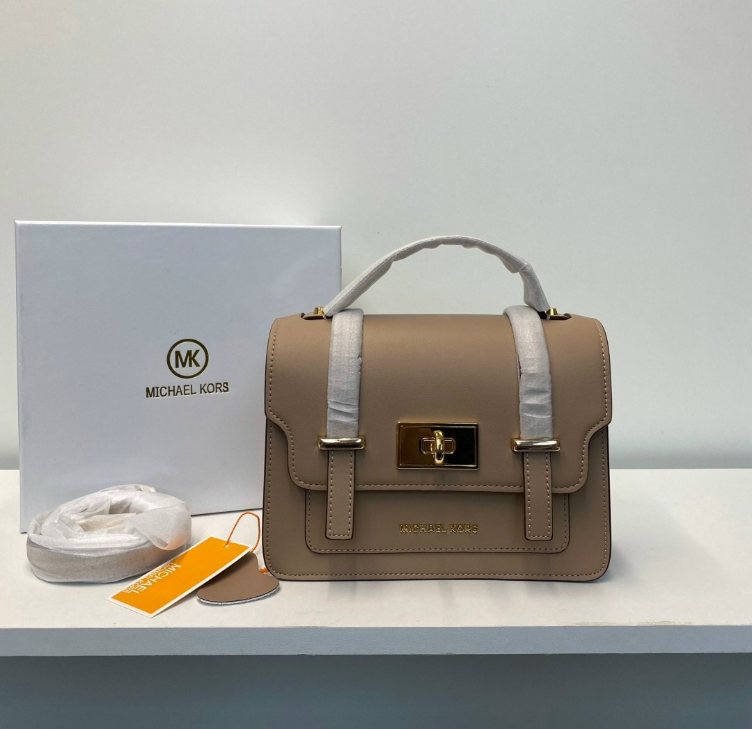 michael kors сумка,женская cумка michael kors,сумка женская michael kors оригинал,женская сумка на плечо michael kors,сумка michael kors оригинал