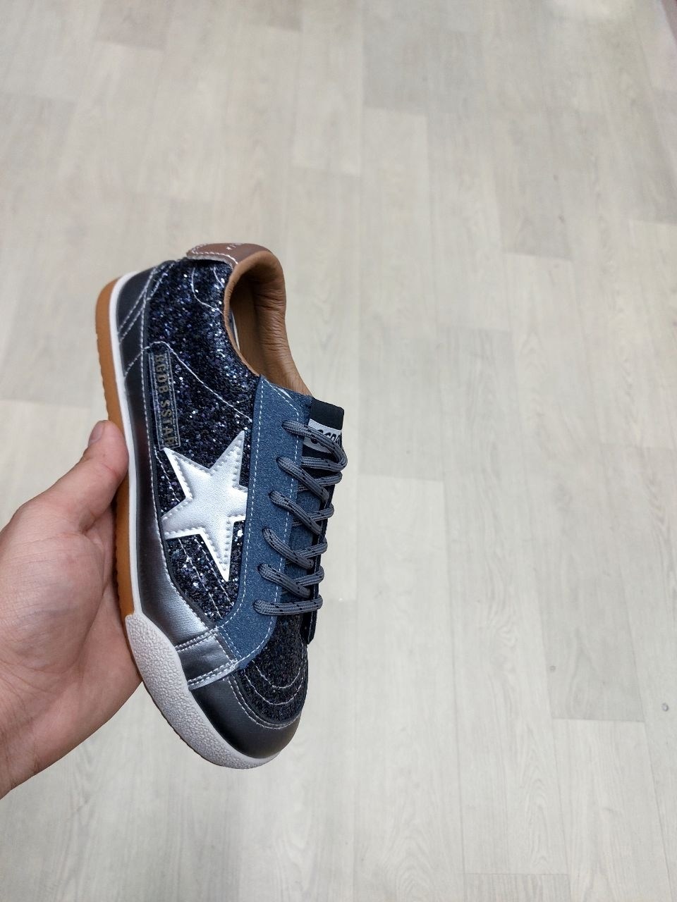 ,кеды golden goose,кроссовки golden goose,кеды со звездами, женская