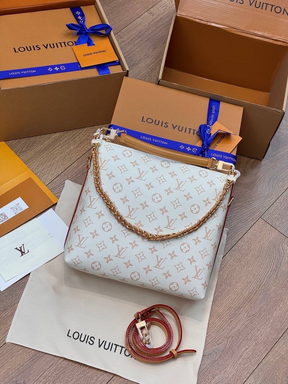 louis vuitton сумка на плечо,louis vuitton женская сумка,cумка louis vuitton,сумка через плечо louis vuitton,луи витон carmel сумка виттон