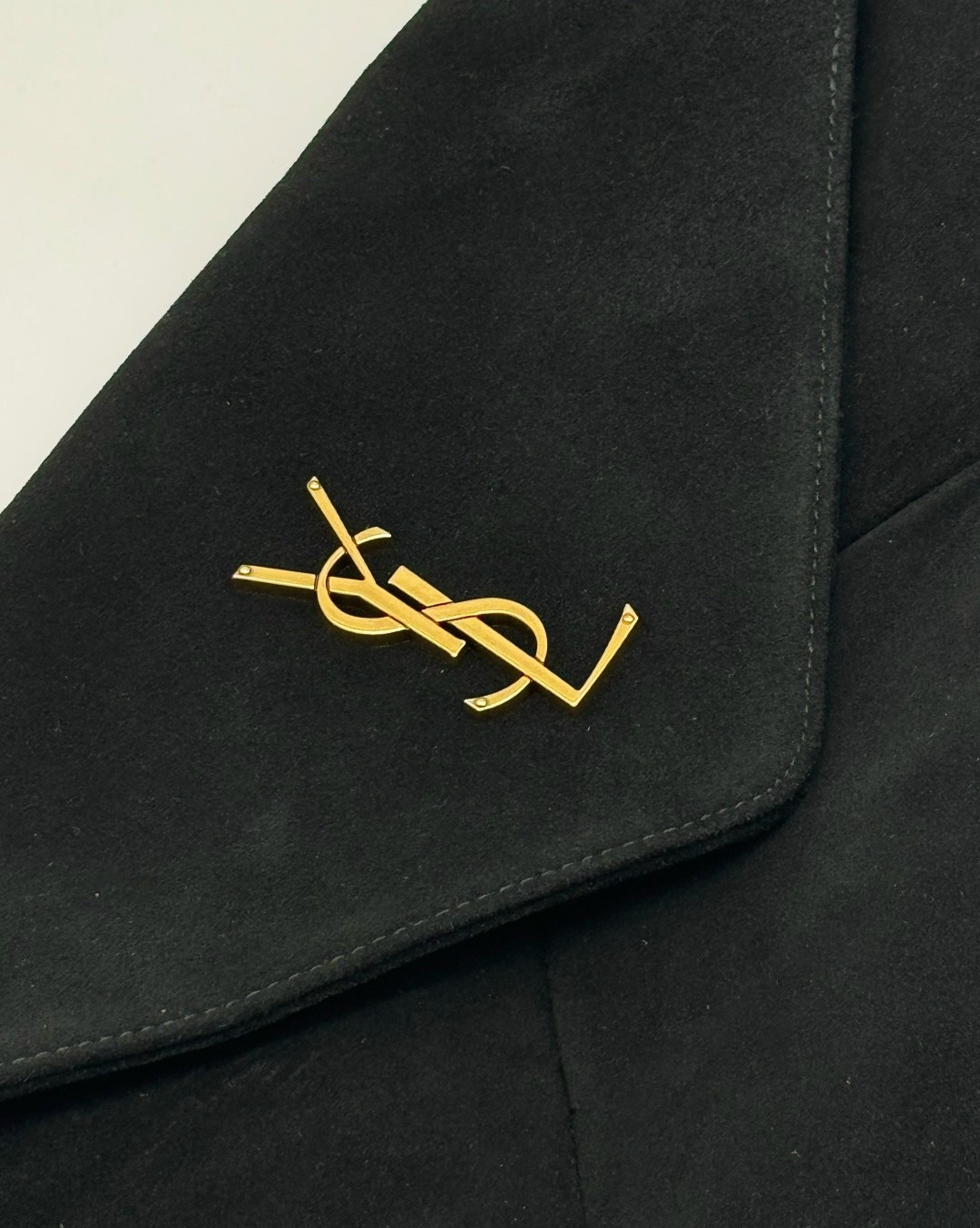 cумка saint laurent,сумка yves saint laurent,сумка yves saint laurent черная натуральная замша,замшевая сумка,сумка ysl