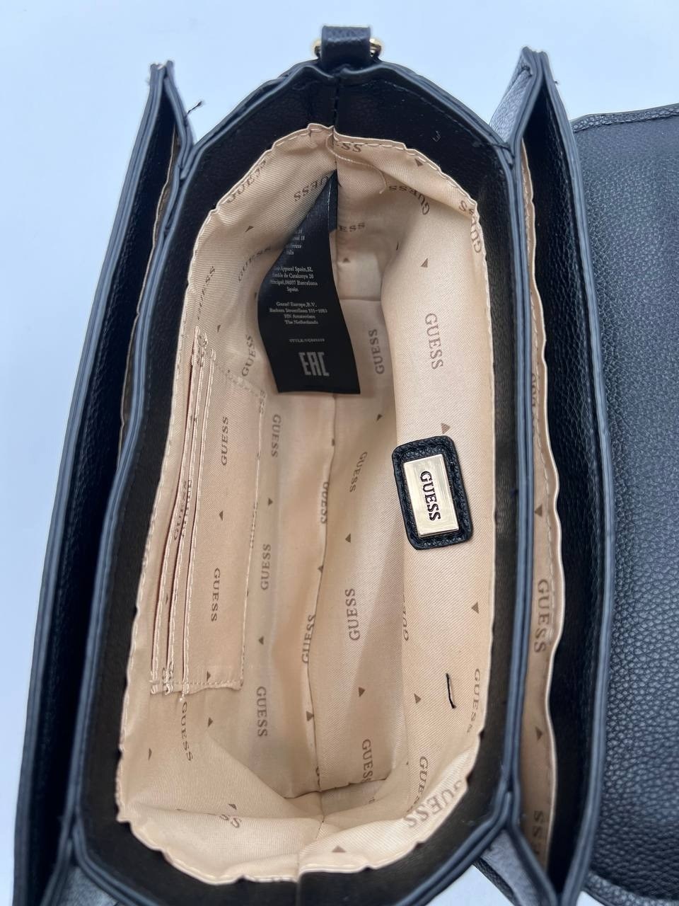 guess сумка,женская сумка guess,guess сумка на плечо,сумочка женская маленькая,сумки женские маленькие