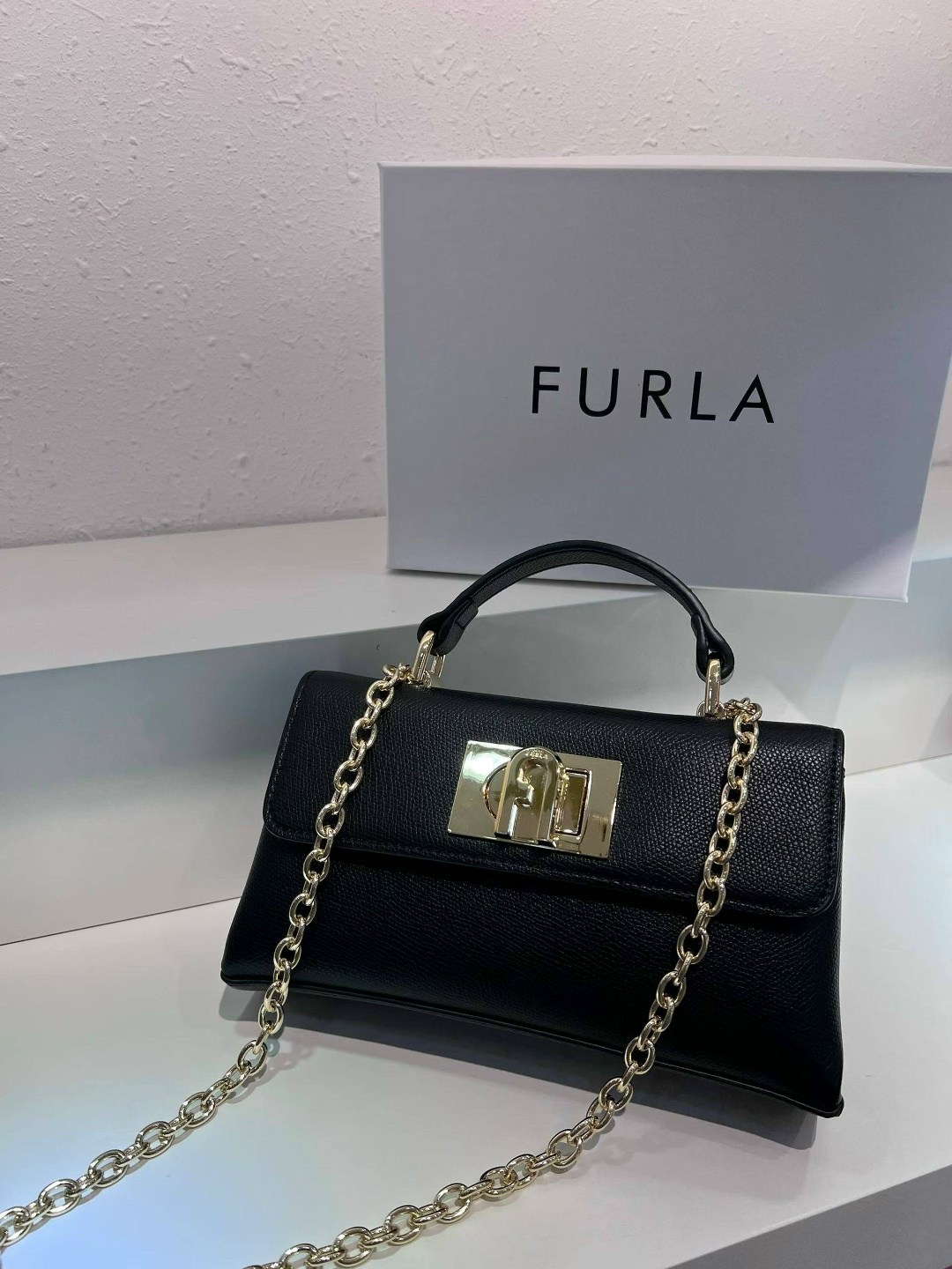 женская сумка furla,сумка furla,сумка,сумки брендовая,женская сумка