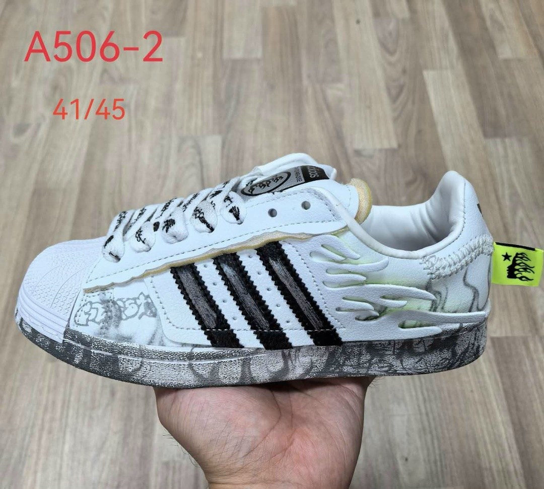 adidas originals superstar,адидас супер стар,,адидас суперстар коллаборации,adidas originals кроссовки x bape superstar 80s