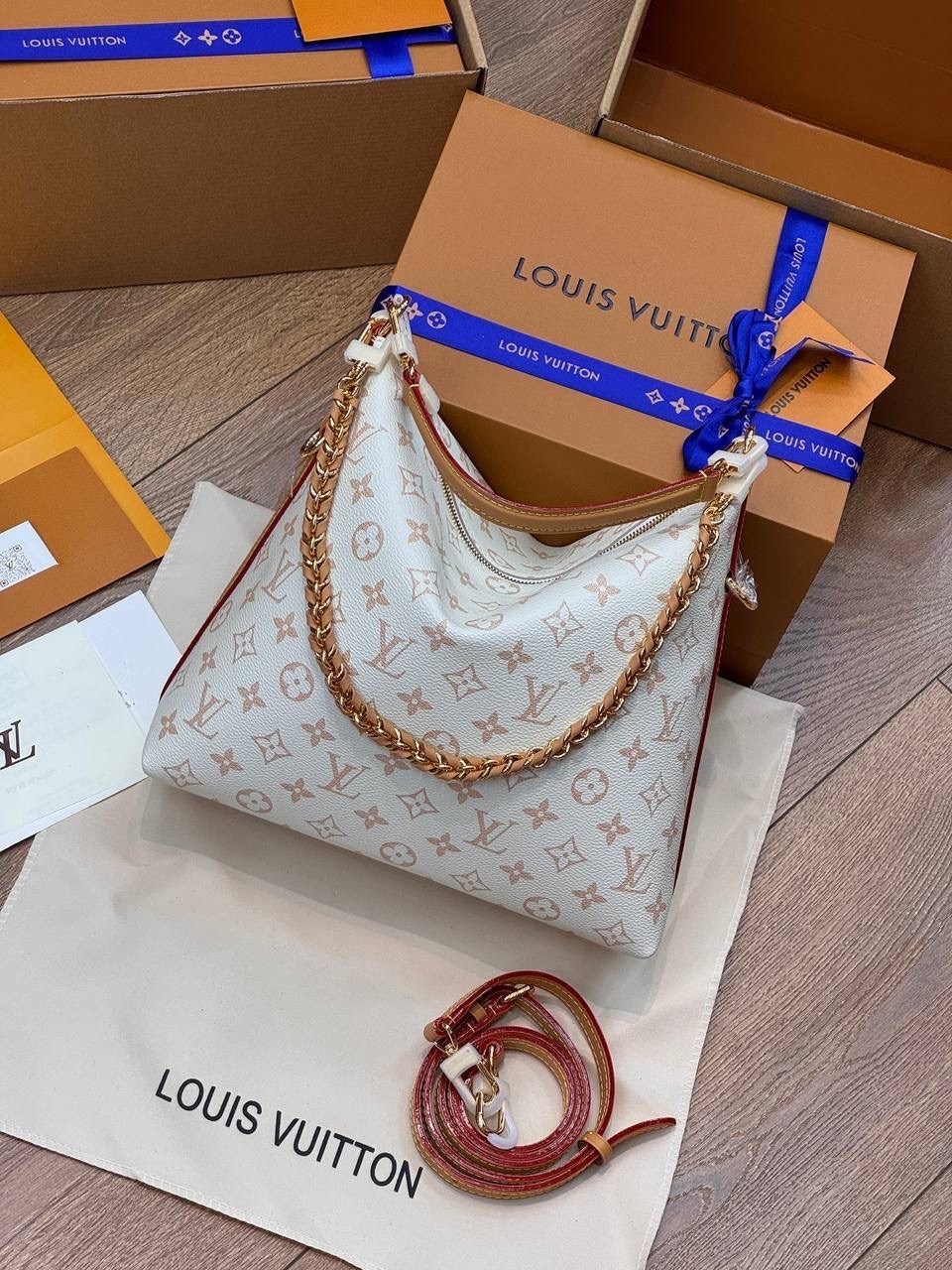 louis vuitton сумка на плечо,louis vuitton женская сумка,cумка louis vuitton,сумка через плечо louis vuitton,луи витон carmel сумка виттон