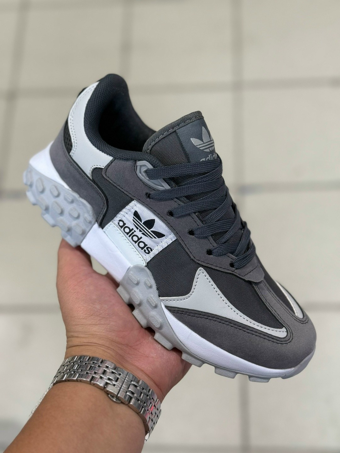 кроссовки,кроссовки adidas,кроссовки мужские,кроссовки для мужчин,кроссовки мужские adidas