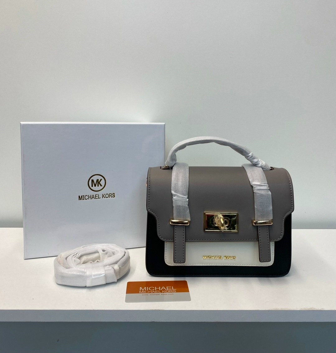 michael kors сумка,женская cумка michael kors,сумка женская michael kors оригинал,женская сумка на плечо michael kors,сумка michael kors оригинал