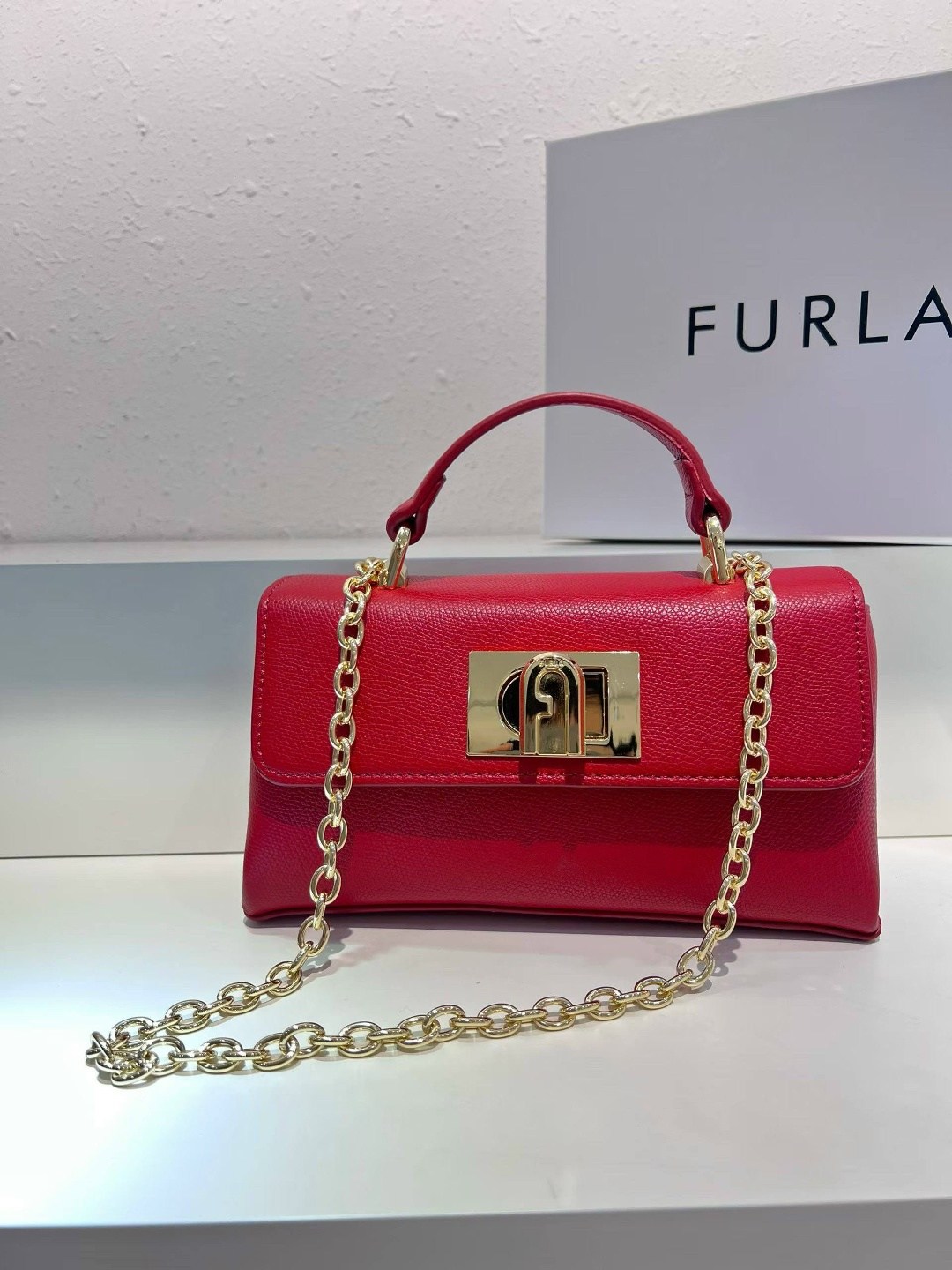женская сумка furla,сумка furla,сумка,сумки брендовая,женская сумка