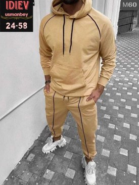 Костюм
