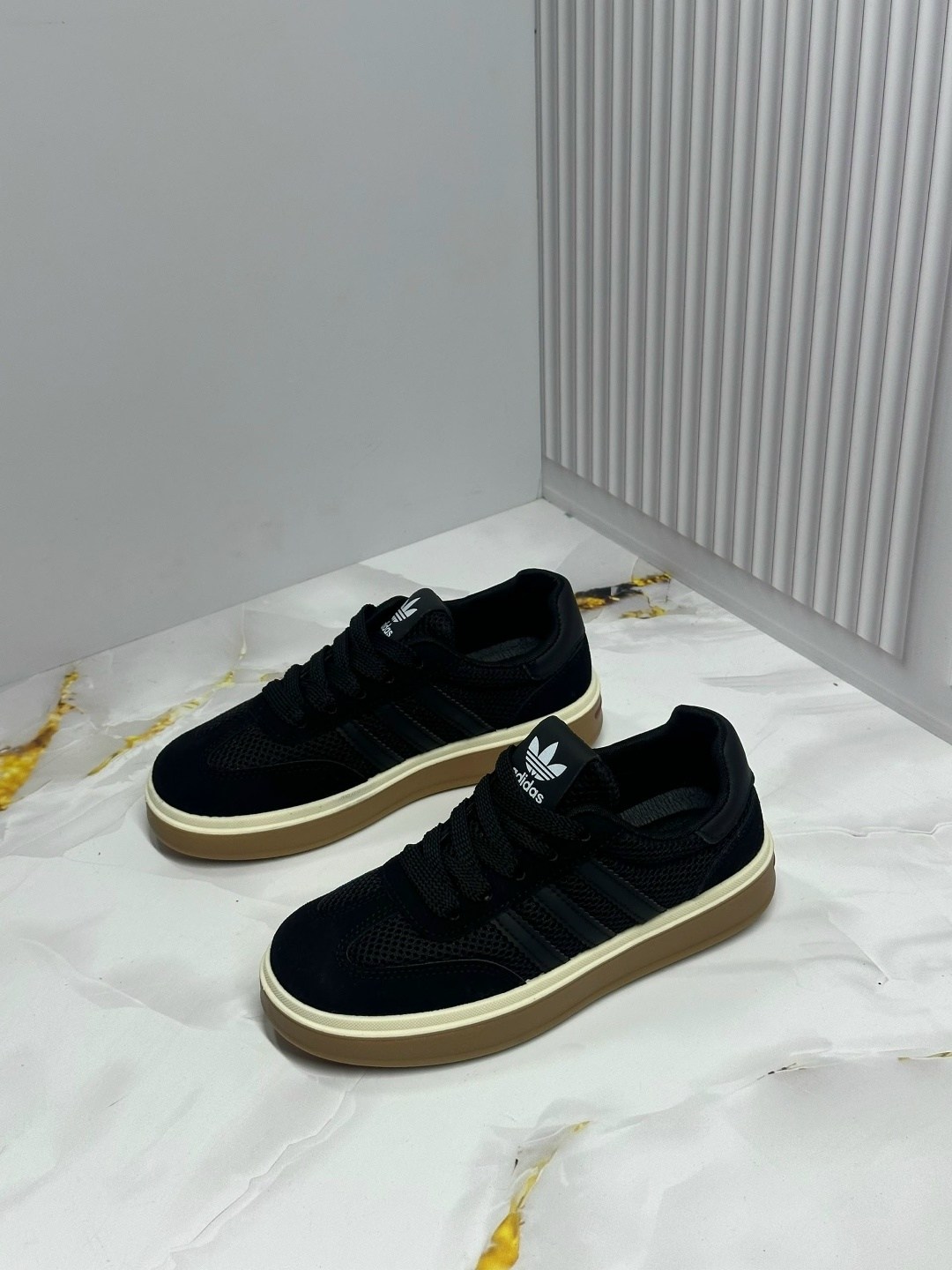 ,кроссовки adidas,кроссовки женскиe, женская,кроссовки кеды