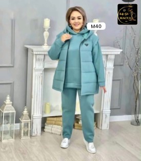 Костюм