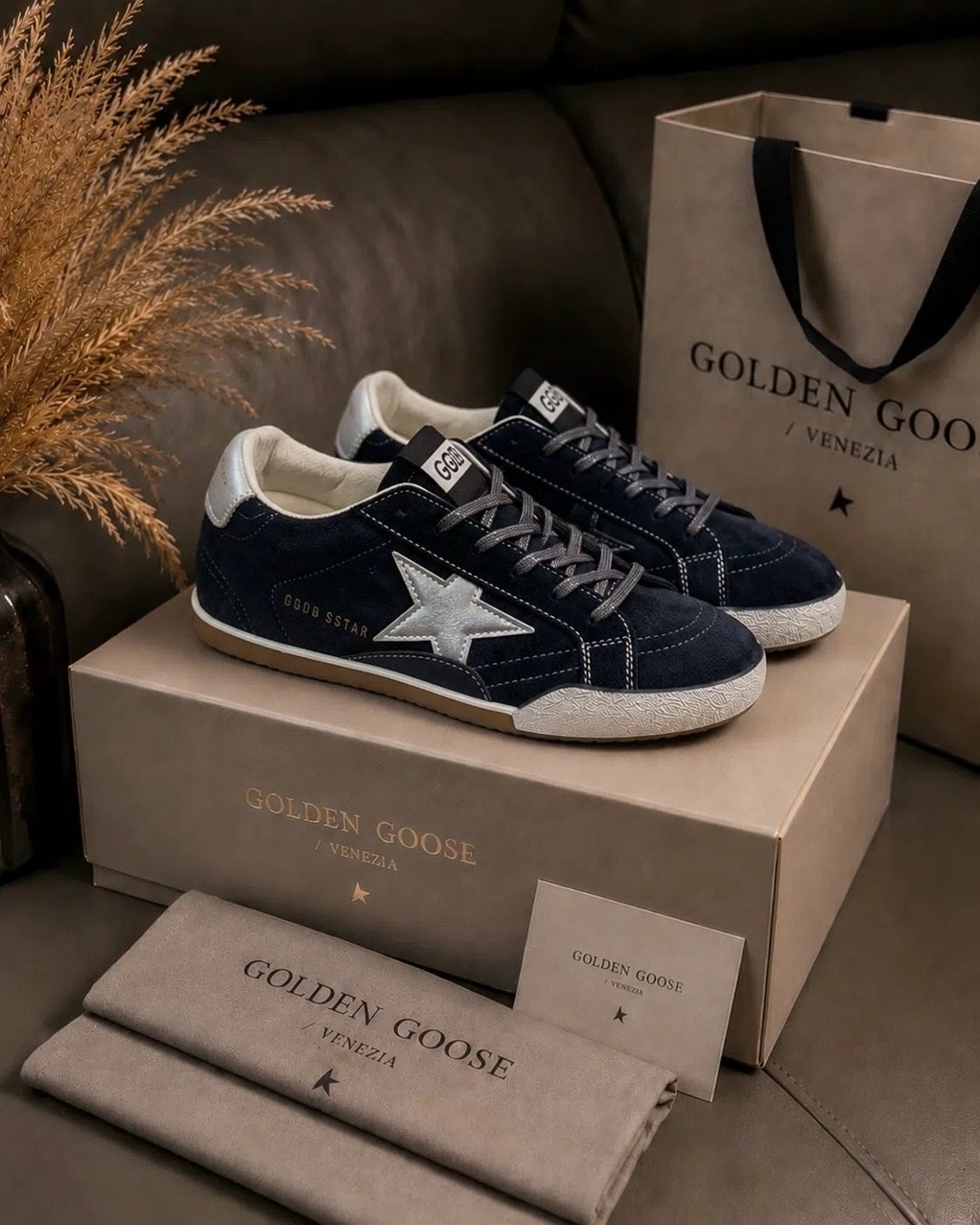 ,кеды golden goose,кеды golden goose женские,кроссовки golden goose,кеды super-star с блестками golden goose черный