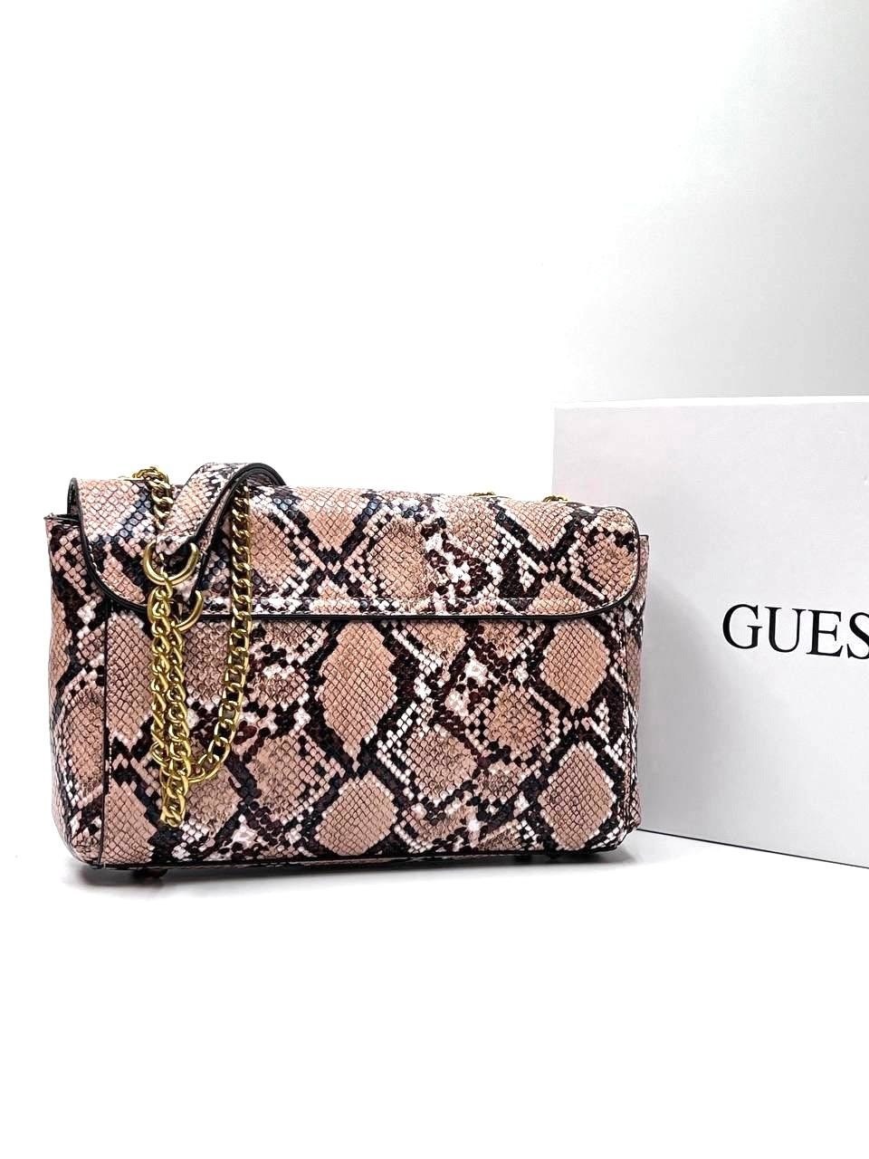 cумка guess,женская сумка guess,сумка кросс боди guess,guess сумка на плечо,сумка