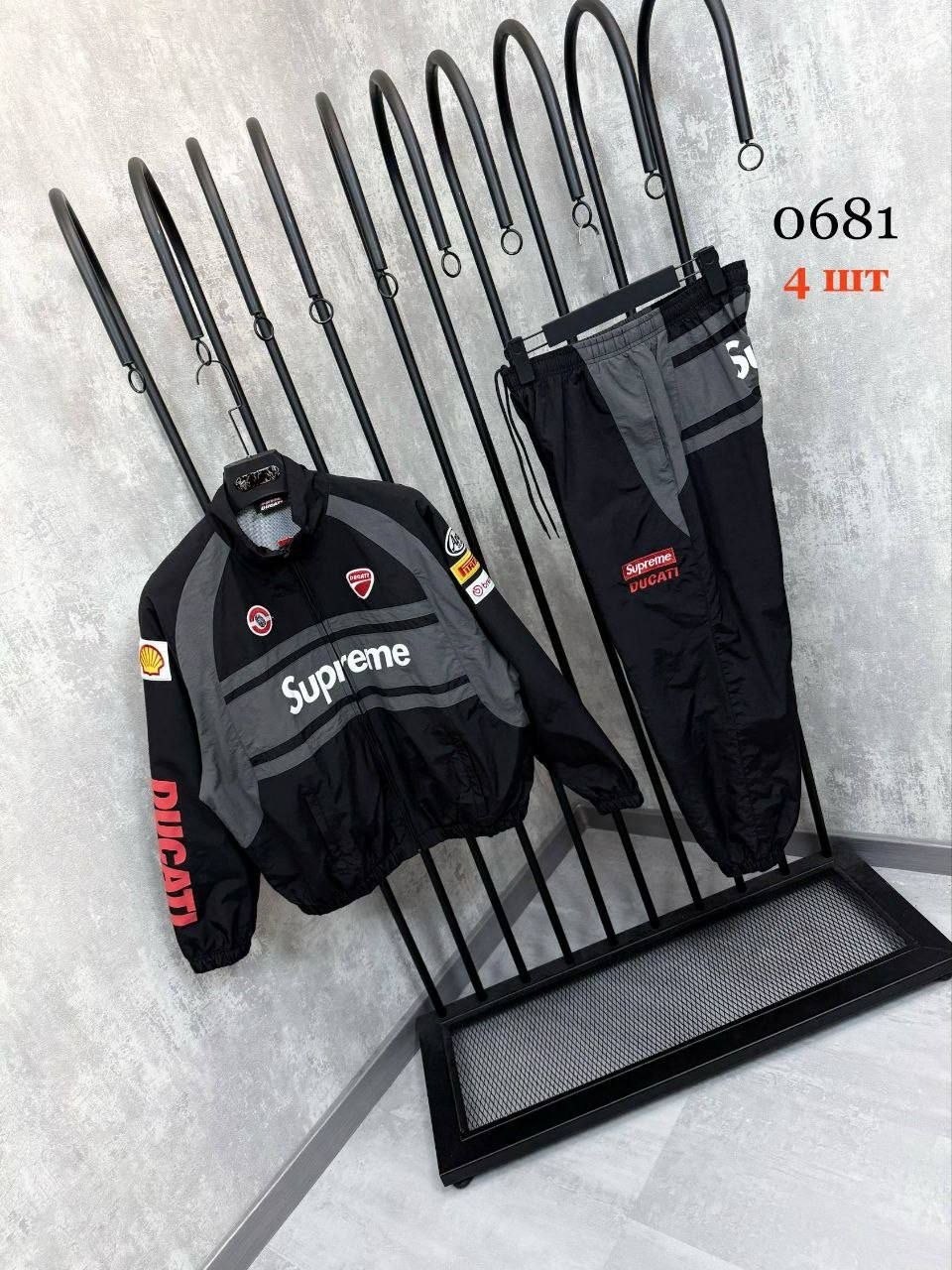 спортивные костюм,спортивные вещи,куртка бомбер,куртка,спортивные костюмы мужские