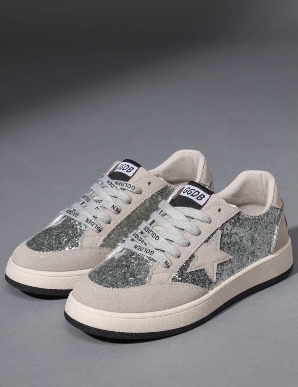 golden goose кроссовки с пайетками на платформе,голден гус кеды черные,,кеды golden goose,кроссовки golden goose