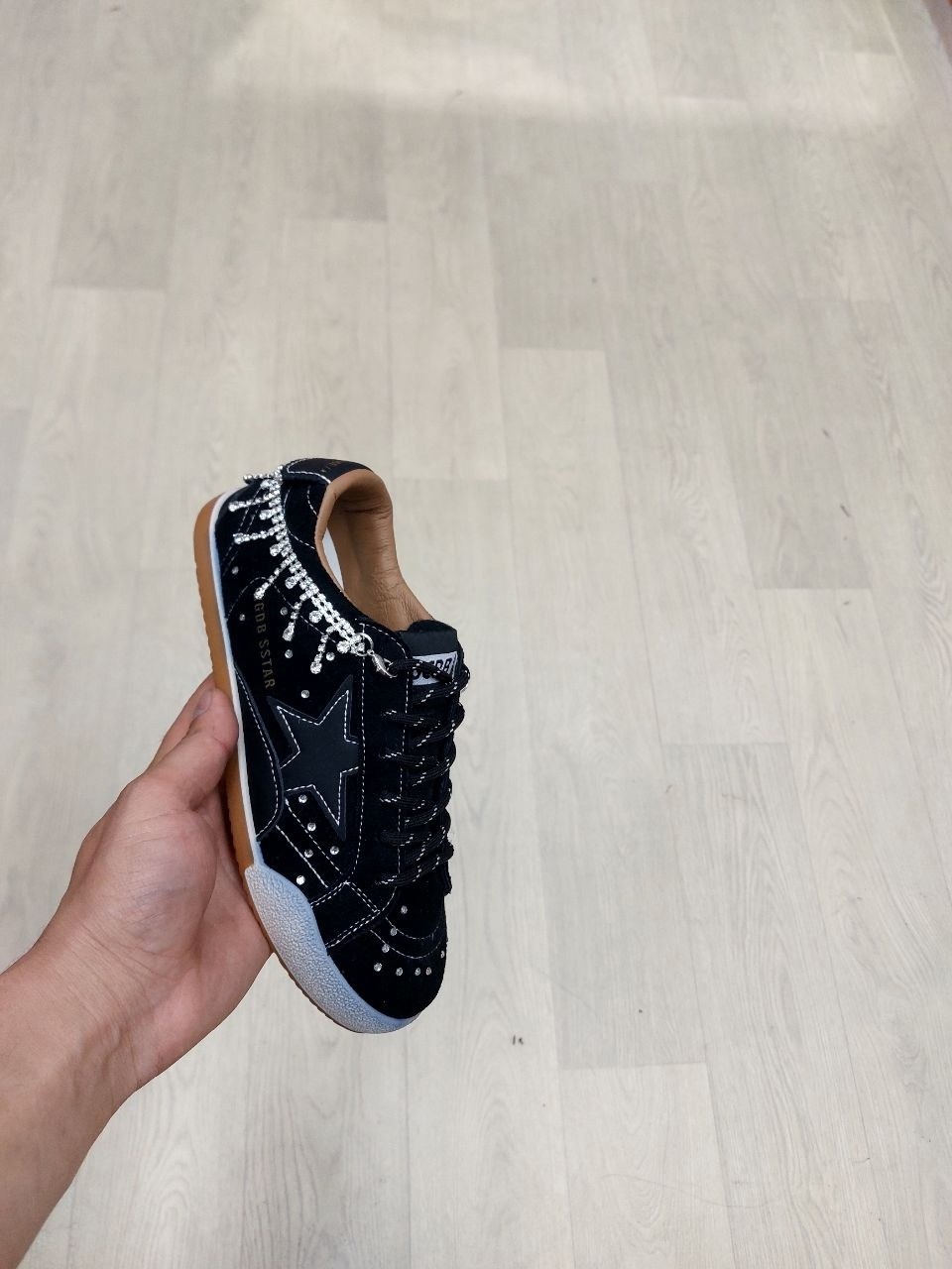 ,кеды golden goose,кроссовки golden goose,кеды со звездами, женская